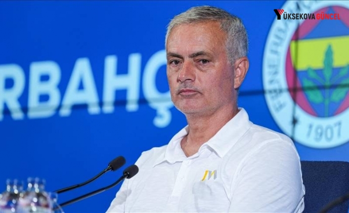 Fenerbahçe’de Jose Mourinho ile yollar ayrıldı!