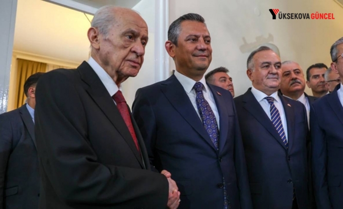 Özel'den Bahçeli'nin "Türkiye, hukuki davalardan süratle kurtulmalı" çağrısına yanıt: Son derece kıymetli buluyoruz