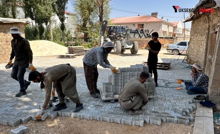 Yüksekova'da Yeni Mahalle’de Modern Yol Düzenlemesi Başladı