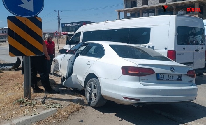 Yüksekova’da Trafik Kazası: 1 Yaralı