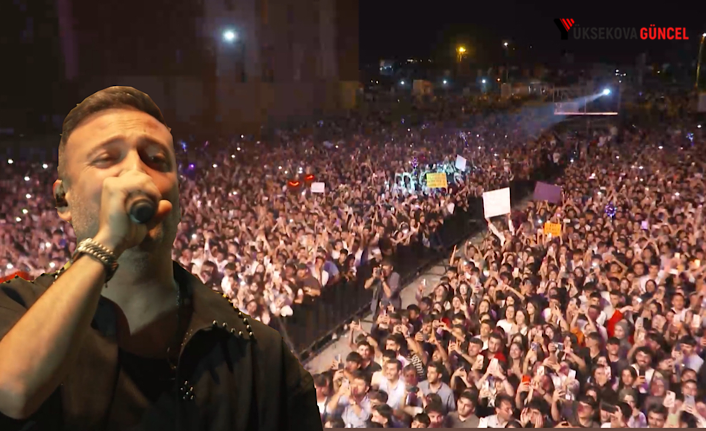 Oğuzhan Koç Yüksekova’da Konser Verdi