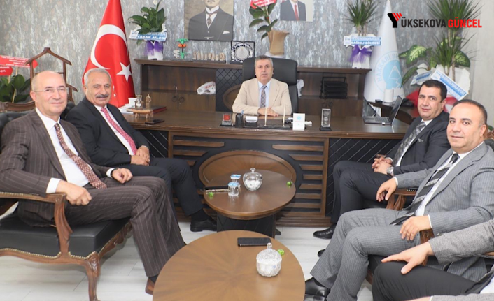 Belediye Başkanları Hakkari’de Bir Dizi Ziyaretlerde Bulundu