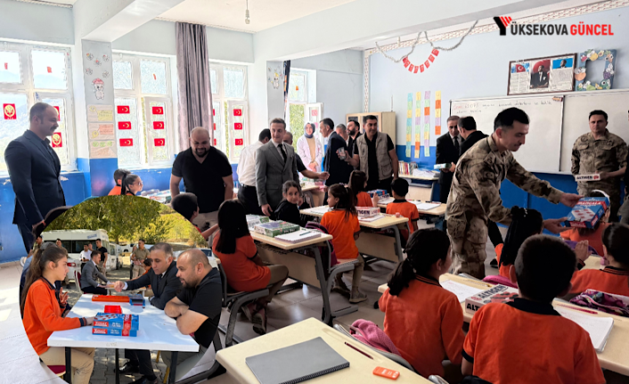 Şemdinli’nin sınır hattındaki öğrencilere "Akıl ve zeka oyunları" desteği