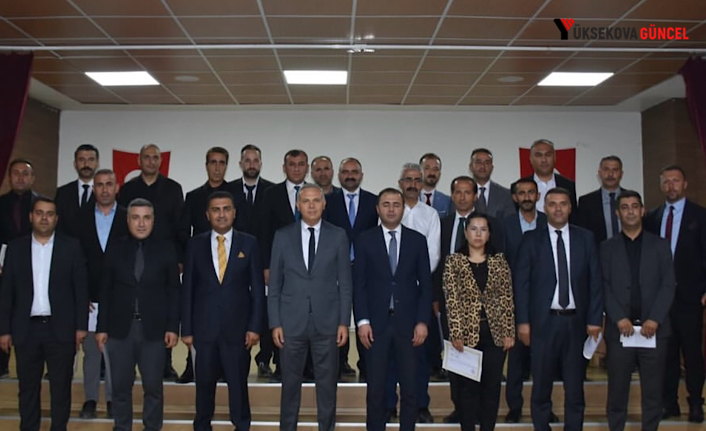 Yüksekova Kaymakamı Mustafa Akın, Okul Müdürleriyle Bir Araya Geldi