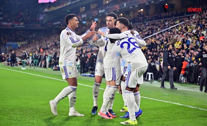 Fenerbahçe üretemedi: Kanarya, Avrupa Ligi'nde Aston Villa'ya tek golle mağlup oldu