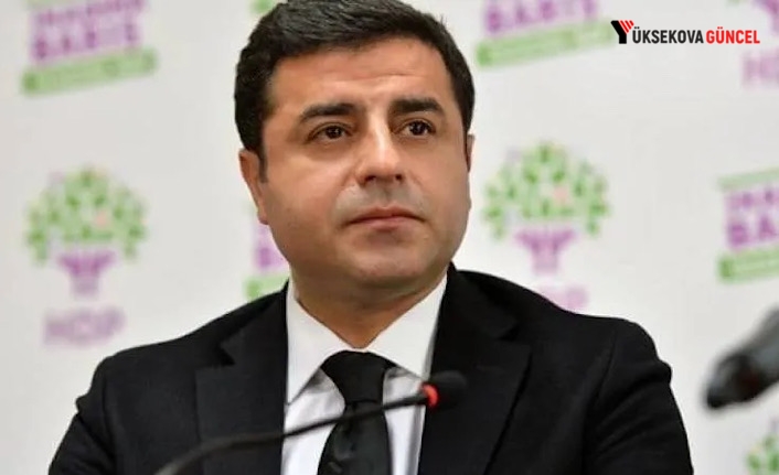 Selahattin Demirtaş'a 'cumhurbaşkanına hakaret' gerekçesi ile hapis cezası