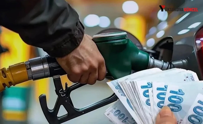 Tabela gece yarısı değişti: Motorine dev zam geldi!