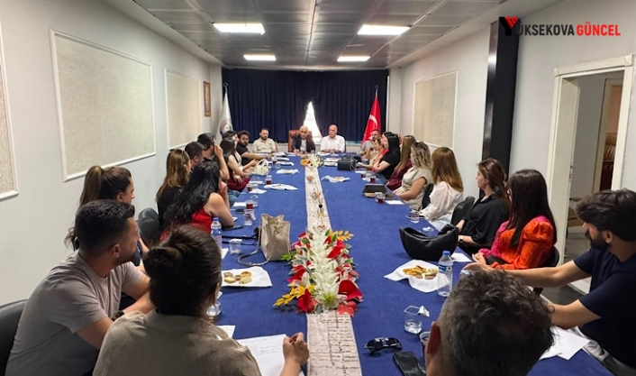 Yüksekova’da Güzellik Merkezi İşletmecileri Sorun ve Taleplerini Masaya Yatırdı