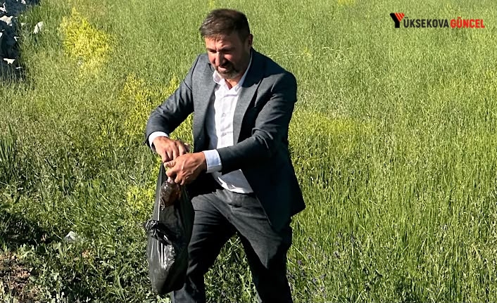 Yüksekova’da Yol Kenarına Atılan Bira Şişeleri Köylüyü İsyan Ettirdi: "Bahçelerimiz Cam Kırıntılarıyla Doldu"