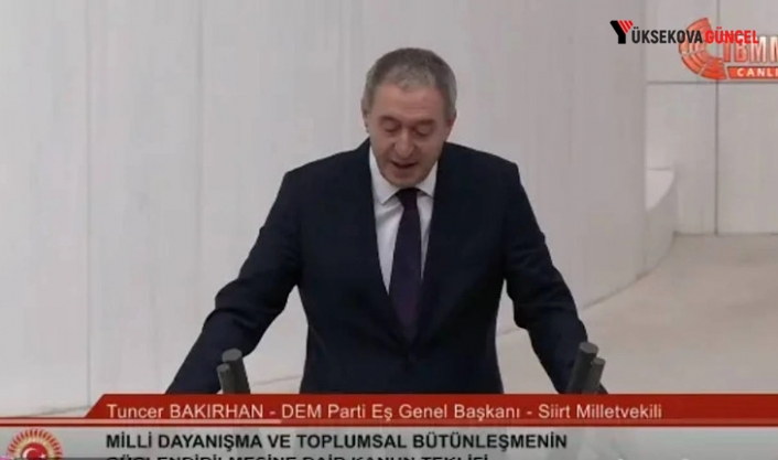 Bakırhan Çerçeve Yasa görüşmelerinde konuştu: ‘Bu süreç varlığımızın hukukla buluşmasıdır’