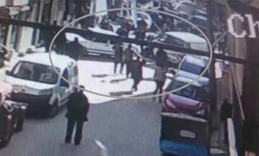 Alkollü traktör sürücüsü polisten kaçarken birçok araca çarptı