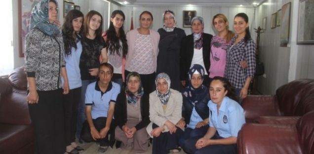 Başkale Belediyesi’nde Kadın Kurulu oluşturuldu