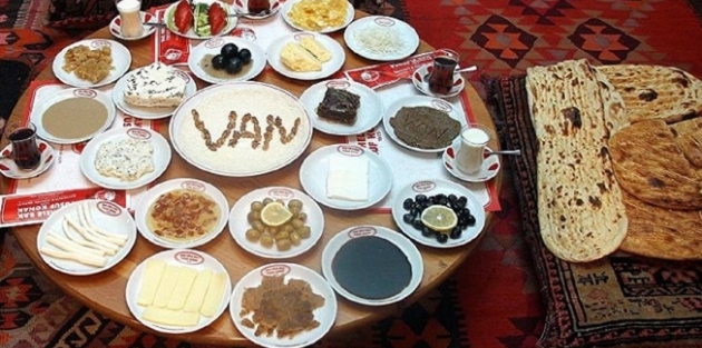 BBC, Van Kahvaltısı'nı yazdı