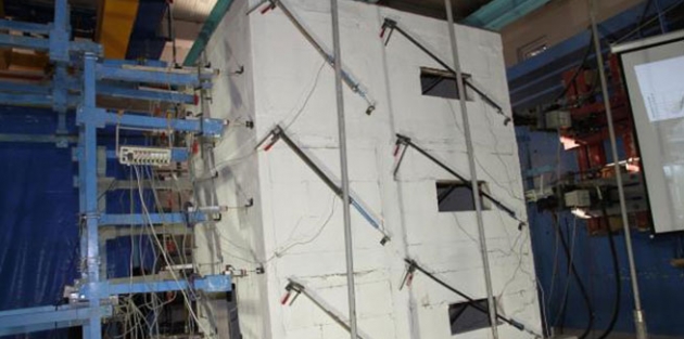 Binaları depremden kumaş koruyacak!