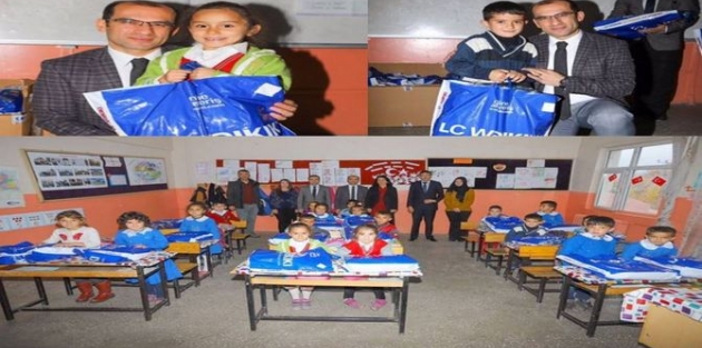 Çukurca’da 2 bin 65 öğrenciye yardım yapıldı