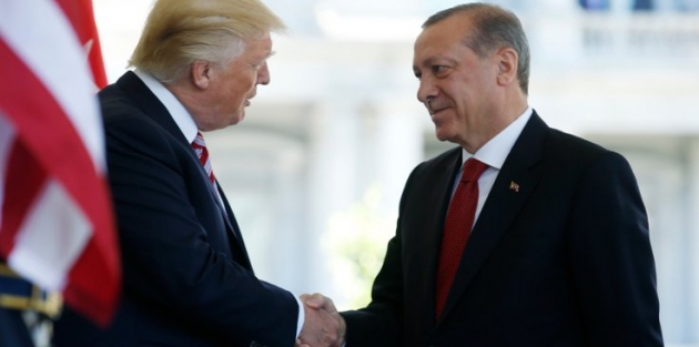 Cumhurbaşkanı Erdoğan, ABD Başkanı Trump'la görüştü