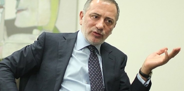 Cumhuriyet'ten Fatih Altaylı'ya: Özür dile