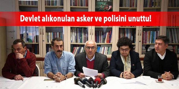 Devlet alıkonulan asker ve polisini unuttu!