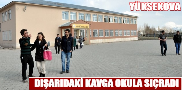 Dışarıdaki Kavga Okula Sıçradı