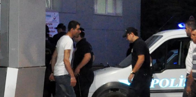 Emniyet Müdürü'nün aracına silahlı saldırı