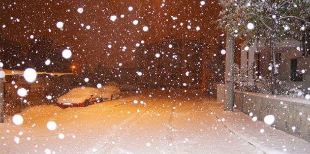 Erzurumlular güne karla uyandı