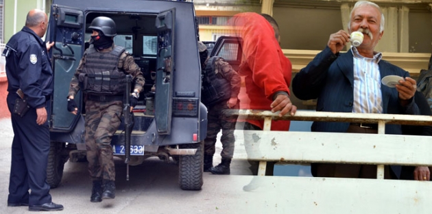 Eşini bıçaklayıp kendini eve kilitledi!