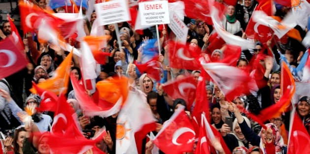 Eski AK Partili danışman: Parti sona erdi ve cenazeyi bekliyoruz