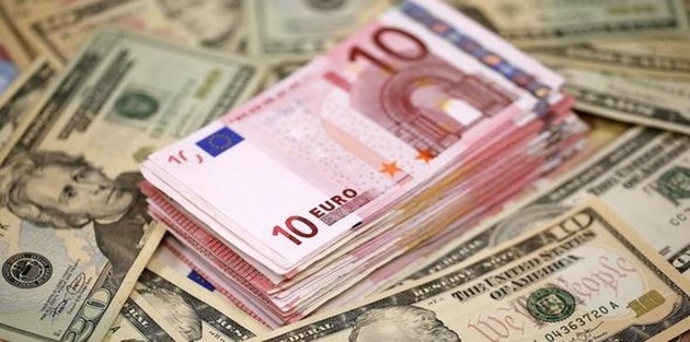 Euro ve sterlin rekor kırdı, dolar 3 ayın zirvesinde 