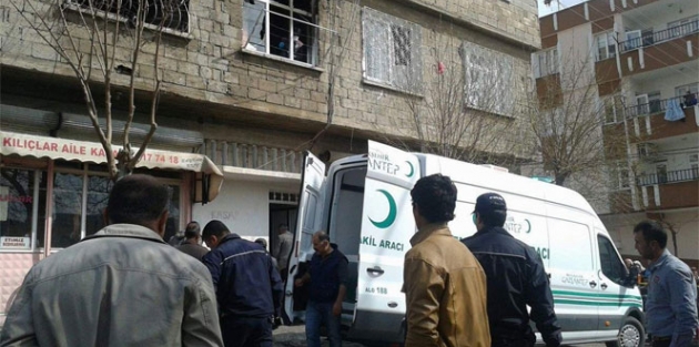 Gaziantep’te ev yangını: 2 ölü