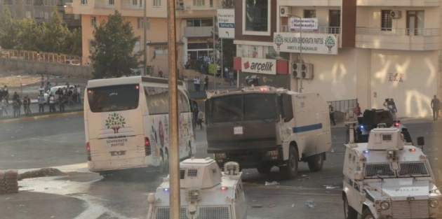 Gemlik yürüyüşüne polis saldırdı