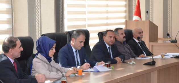 Hakkari İl Genel Meclisi 2018 bütçesini görüşüyor