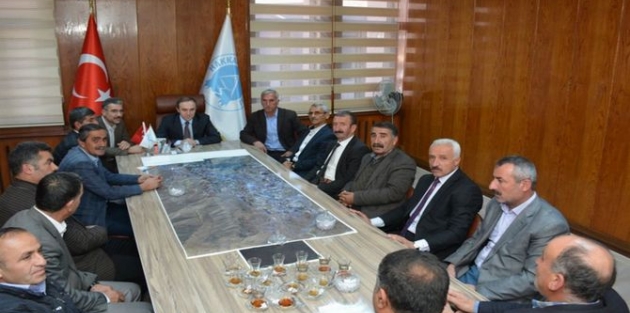 Hakkari'de muhtarlarla istişare toplantısı yapıldı!