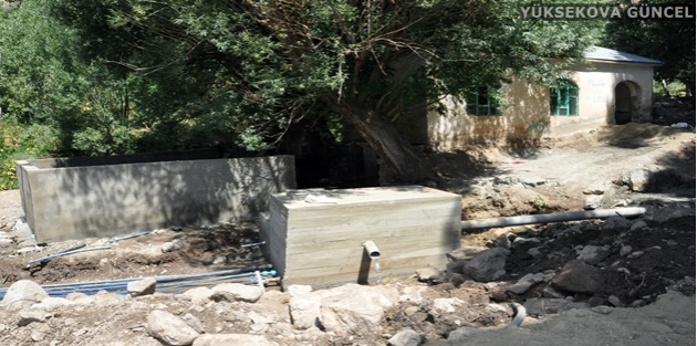 İran sınırındaki şifalı suda su onarım çalışmaları başladı