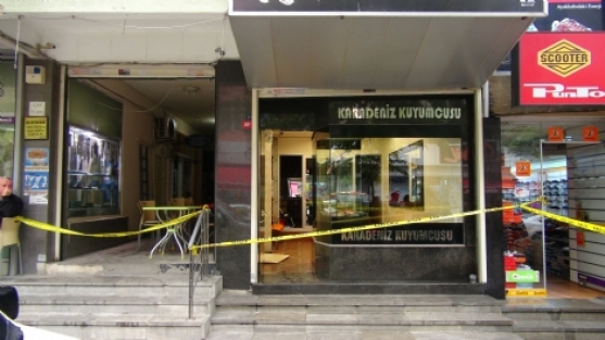 İstanbul Kartal'da Kuyumcu Soygunu