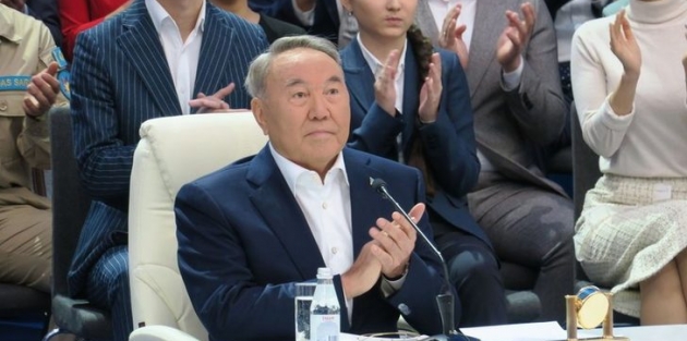 Kazakistan'da hükümet feshedildi