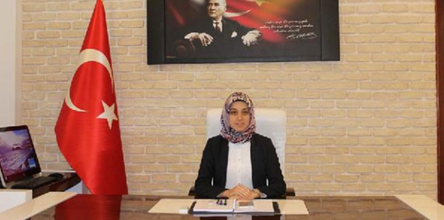 Sarıcakaya İlçesi'ne başörtülü kaymakam