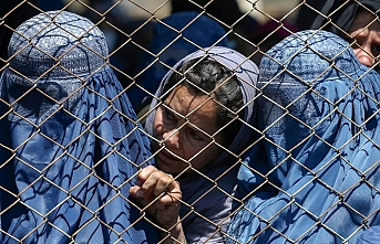 Taliban: Kadınlar hükümette yer almalı