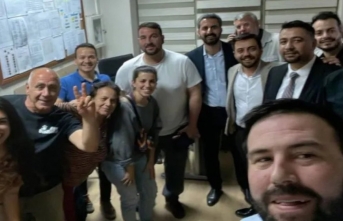 İspanya'dan seçim için gelen gözlemci heyeti...