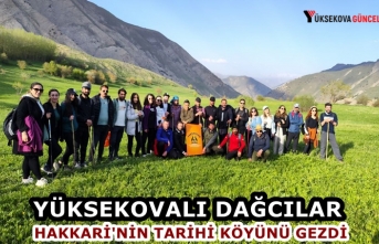 Yüksekovalı Dağcılar Hakkari'nin Tarihi Köyünü Gezdi