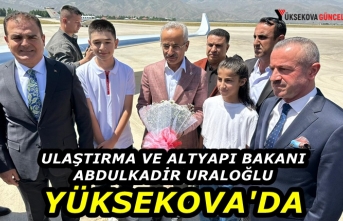 Ulaştırma ve Altyapı Bakanı Abdulkadir Uraloğlu...