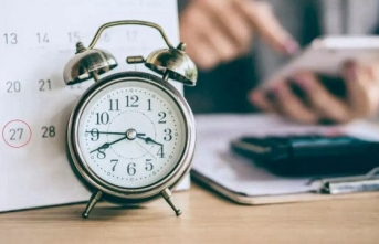 Çalışma saatleri düşecek mi, emeklilik sistemi değişiyor mu; AKP'den açıklama geldi