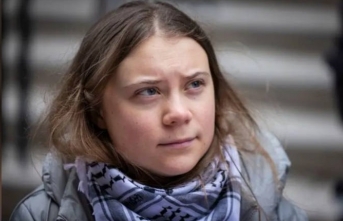 Greta Thunberg’in de yer aldığı filo Barselona’dan Gazze’ye yola çıkıyor