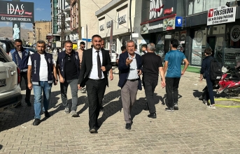 Yüksekova’da Kaldırımlara Park Eden Araçlara Sıkı Denetim