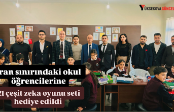 İran sınırındaki okul öğrencilerine 21 çeşit zeka oyunu seti hediye edildi