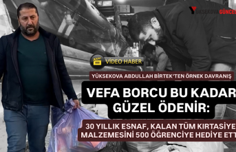 Vefa Borcu Bu Kadar Güzel Ödenir: 30 Yıllık Esnaf, Kalan Tüm Kırtasiye Malzemesini 500 Öğrenciye Hediye Etti!