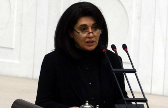Leyla Zana'ya yönelik tezahüratlara Amedspor...