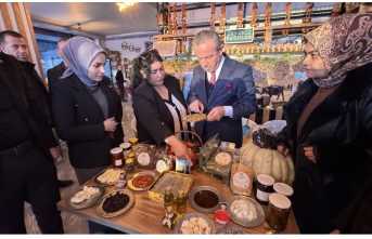 Yüksekova’da Yerli Malı Haftası Kapsamında Etkinlik...