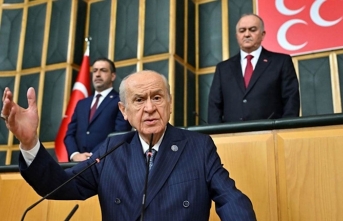 Bahçeli: Bayrak provokasyonunun sorumlusu DEM Parti’dir