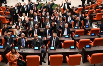 CHP'nin Meclis'i terk etmeme eylemi sürüyor:...