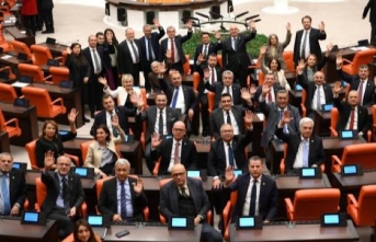 Önerge AKP-MHP oylarıyla reddedilmişti: CHP Meclis'te...